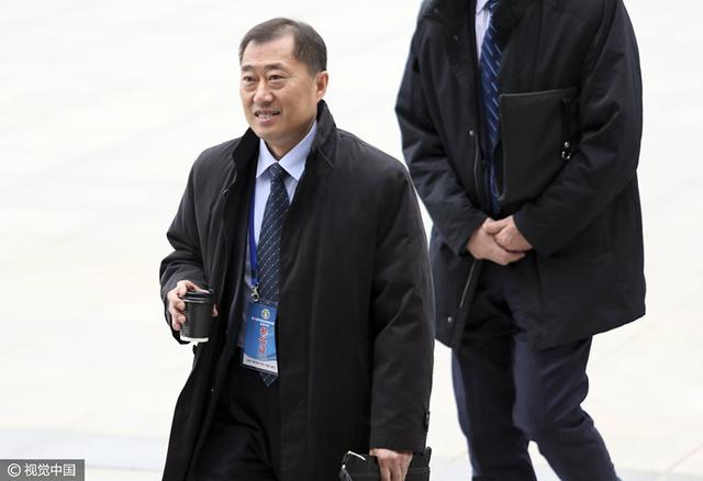 泽林斯基已经拒绝了来自那不勒斯的续约报价，这一点令那不勒斯球迷感到担心，因为他是球队的领袖之一。